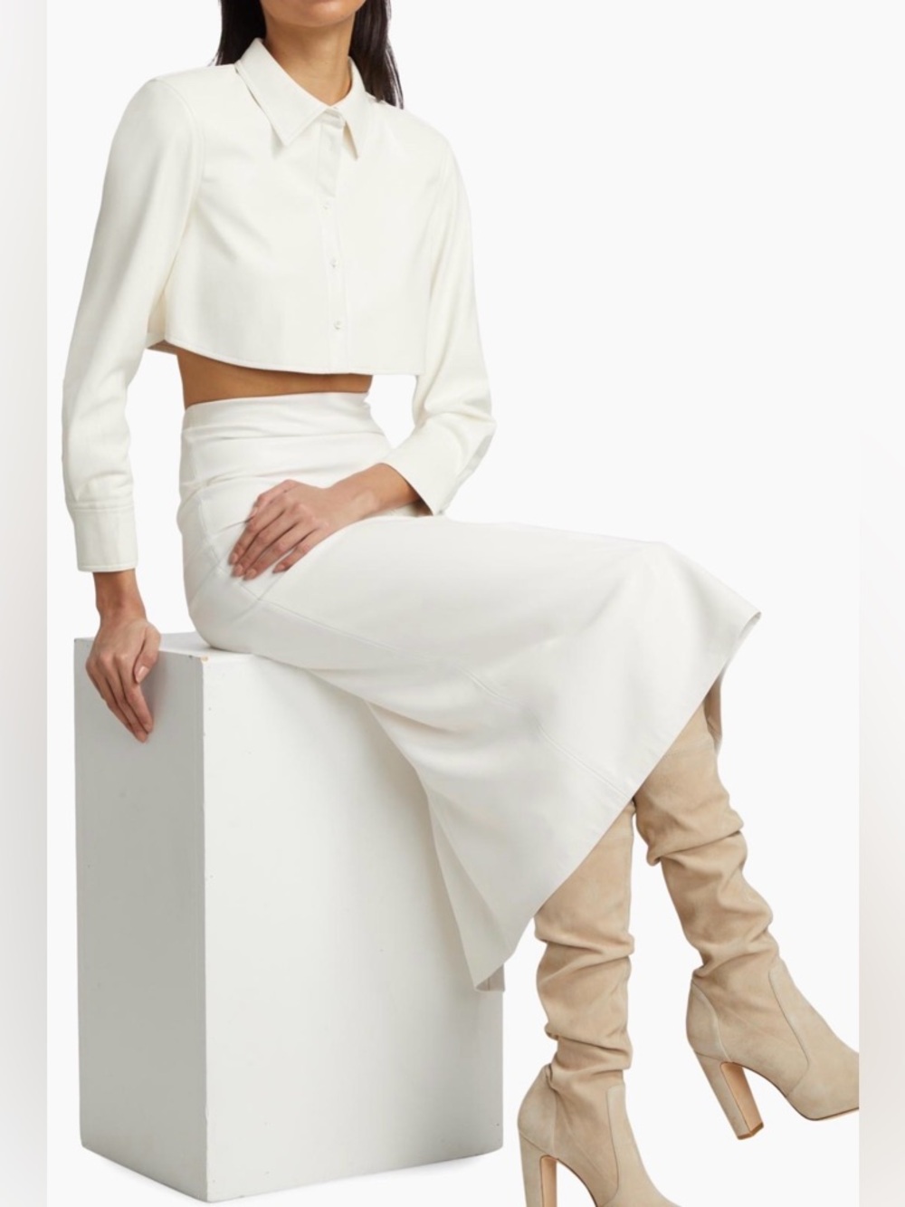 Alice + Olivia Leon Crop Faux Leather Shirt - Picture 6 of 12